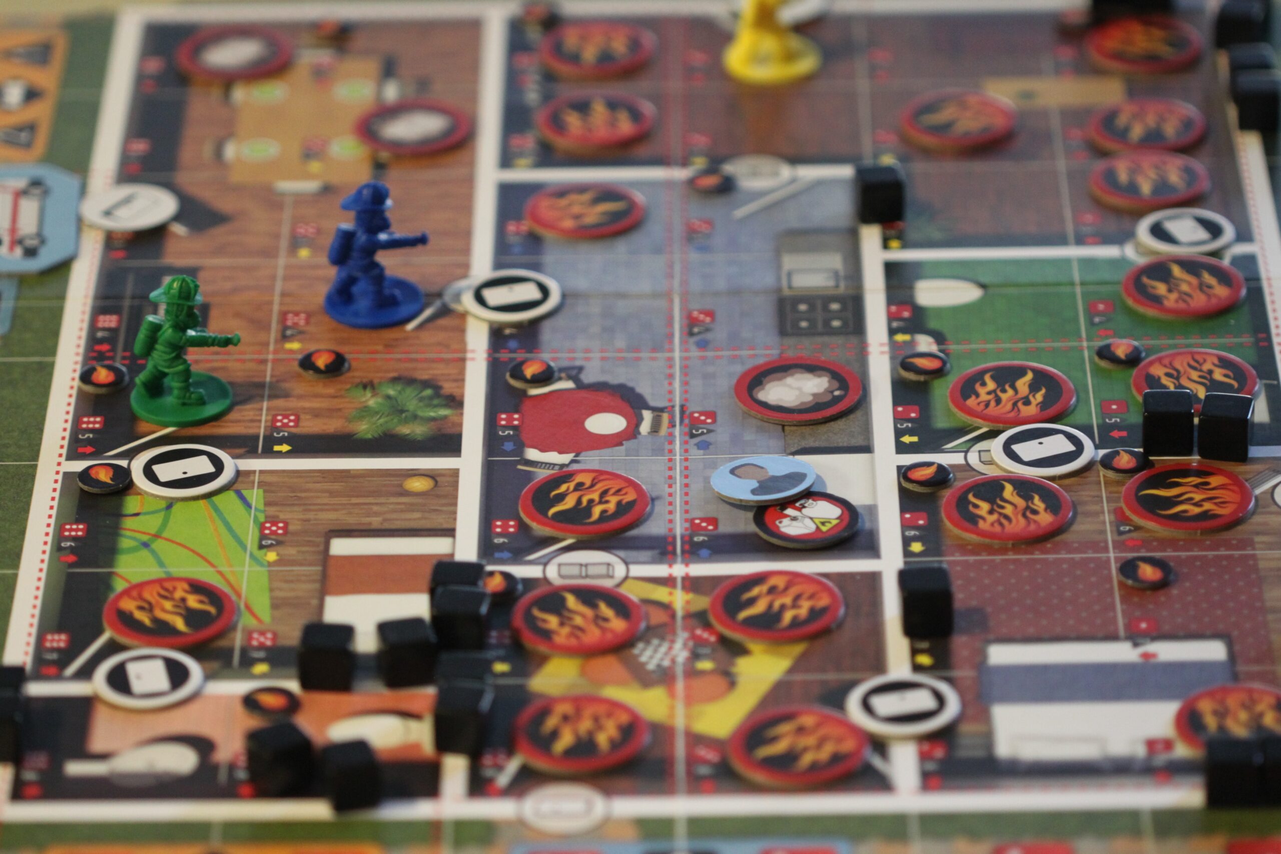 Cooperative Card Games